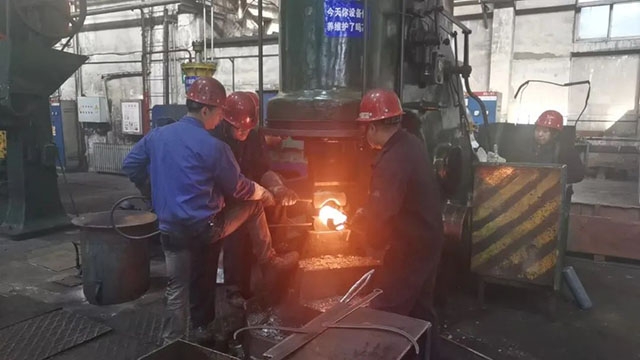 晉西車軸股份 向著新目標奮楫再出發，沖床及配套設備升級助力高質量發展