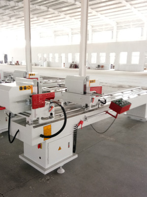 斷橋鋁門窗設(shè)備全套配置及價格解析